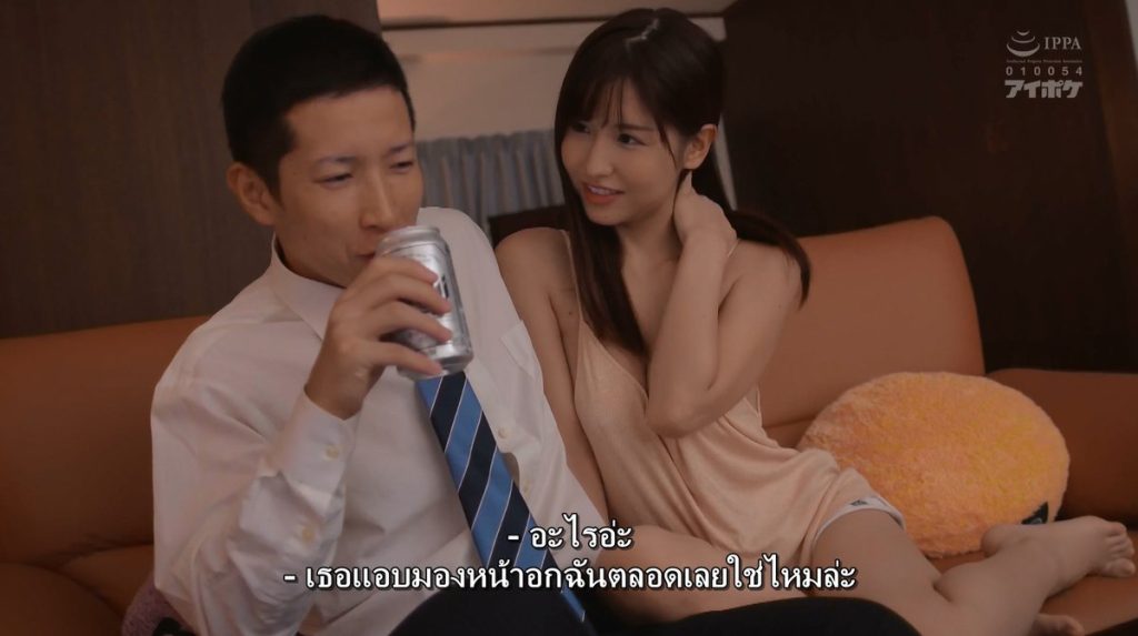 Hình tượng diễn xuất sexy của Sakura Momo